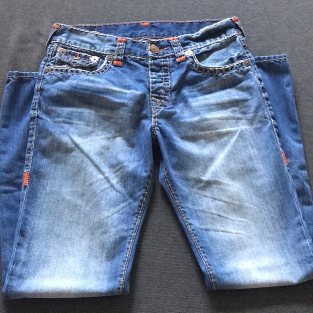 TRUE RELIGION JEANS